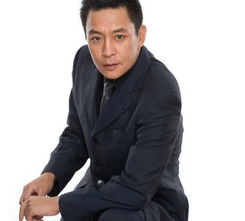 演员刘峥个人资料,影视界多面手，才华横溢的演技派明星